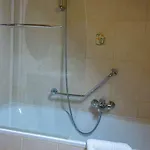 Logis - Belle Hotel, Lille-ouest ホテル バイレウル