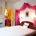 ホテル Logis - Belle Hotel, Lille-ouest