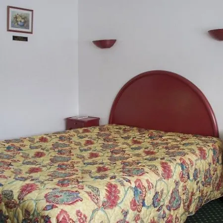 Logis - Belle Hotel, Lille-ouest 3*