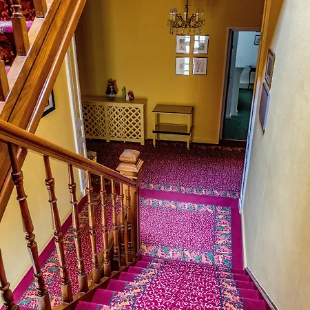 Hotel Logis - Belle Hotel, Lille-ouest Bailleul (Nord)