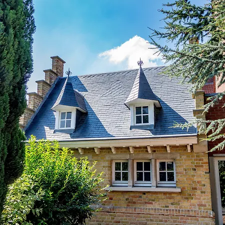 Hotel Logis - Belle Hotel, Lille-ouest