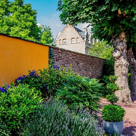 Logis - Belle Hotel, Lille-ouest Bailleul (Nord)