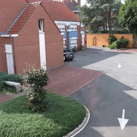 Hotel Logis - Belle Hotel, Lille-ouest Bailleul (Nord)