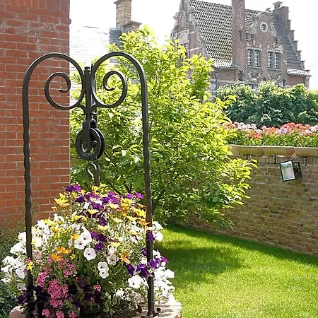 Logis - Belle Hotel, Lille-ouest 바일레울