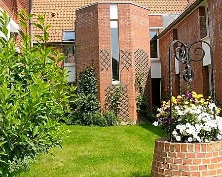 Logis - Belle Hotel, Lille-ouest 3*