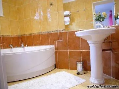 Logis - Belle Hotel, Lille-ouest Bailleul (Nord)