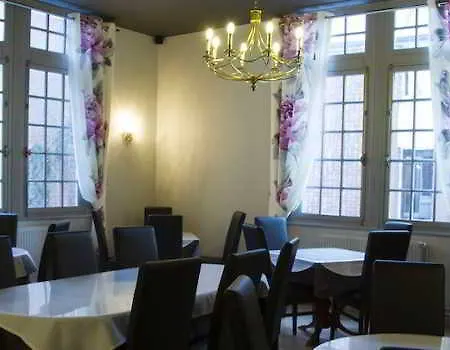 Hotel Logis - Belle Hotel, Lille-ouest