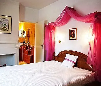 Hotel Logis - Belle Hotel, Lille-ouest