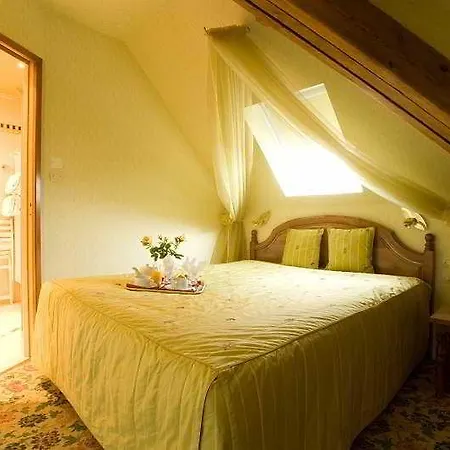 Logis - Belle Hotel, Lille-ouest 3*