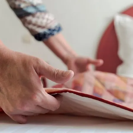 Logis - Belle Hotel, Lille-ouest Hotel 3*